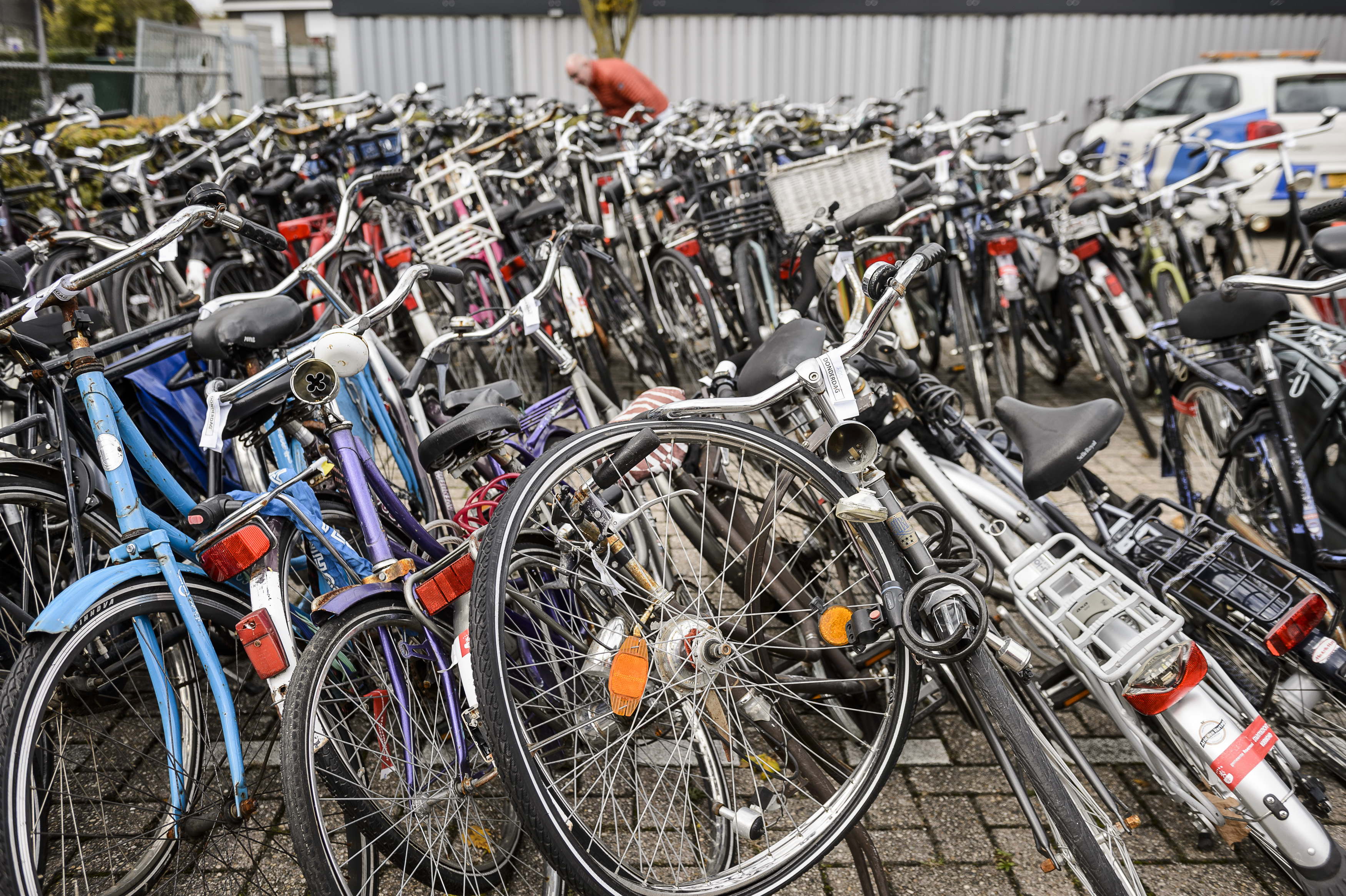 Gezin uit Siebengewald moet dwangsom betalen vanwege ‘honderd fietsen’ in de tuin